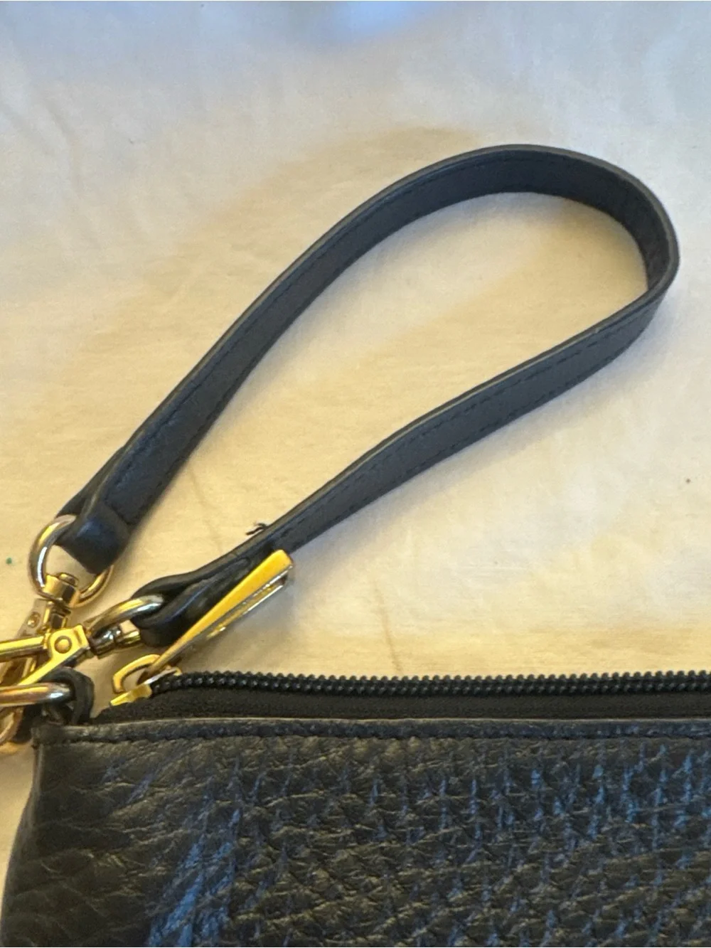 LODIS Black Pebbled Leather 2 Ways Chain Strap Zipper Clutch Crossbody Bag